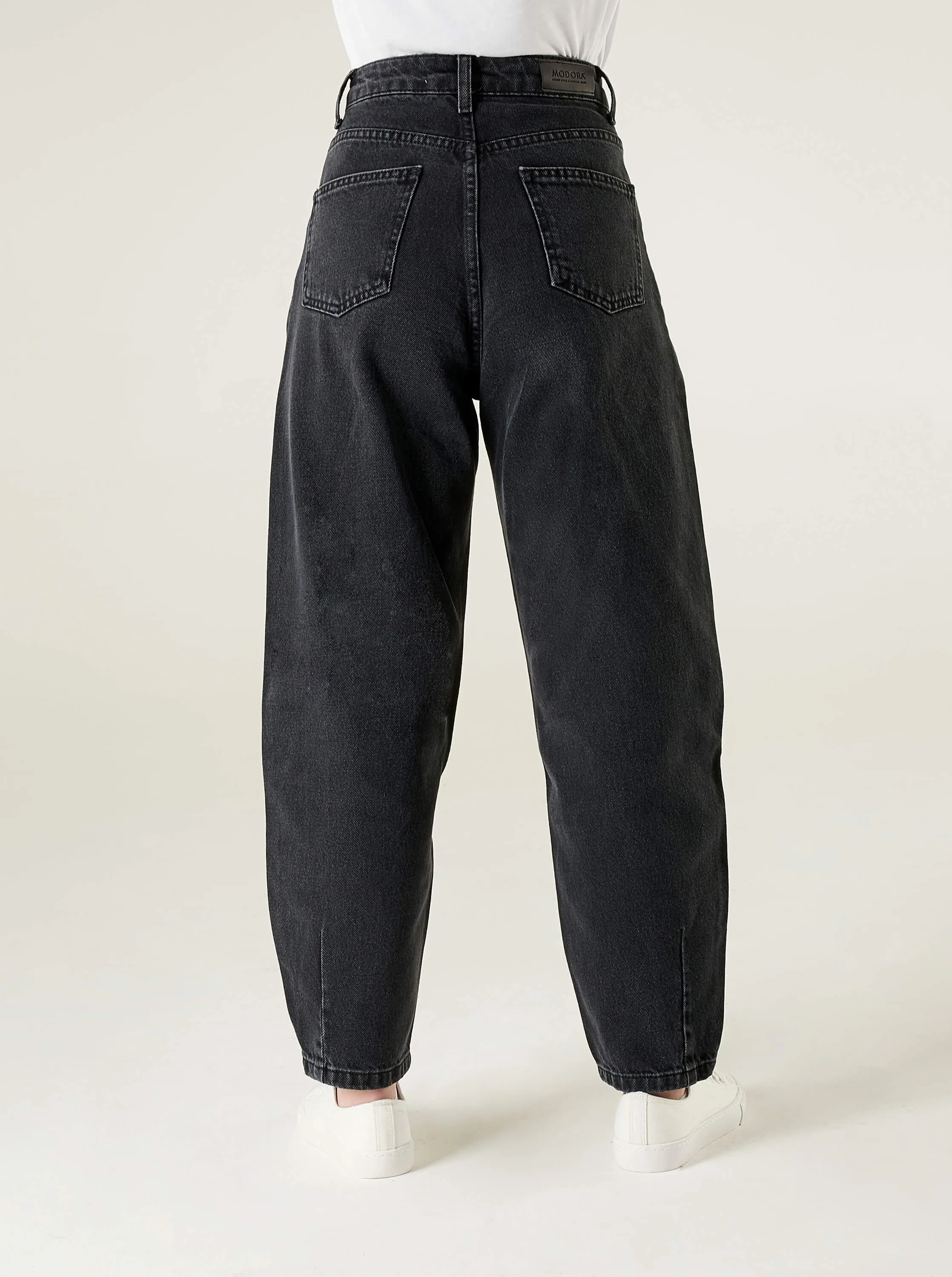 Black High Waist Balloon Jeans