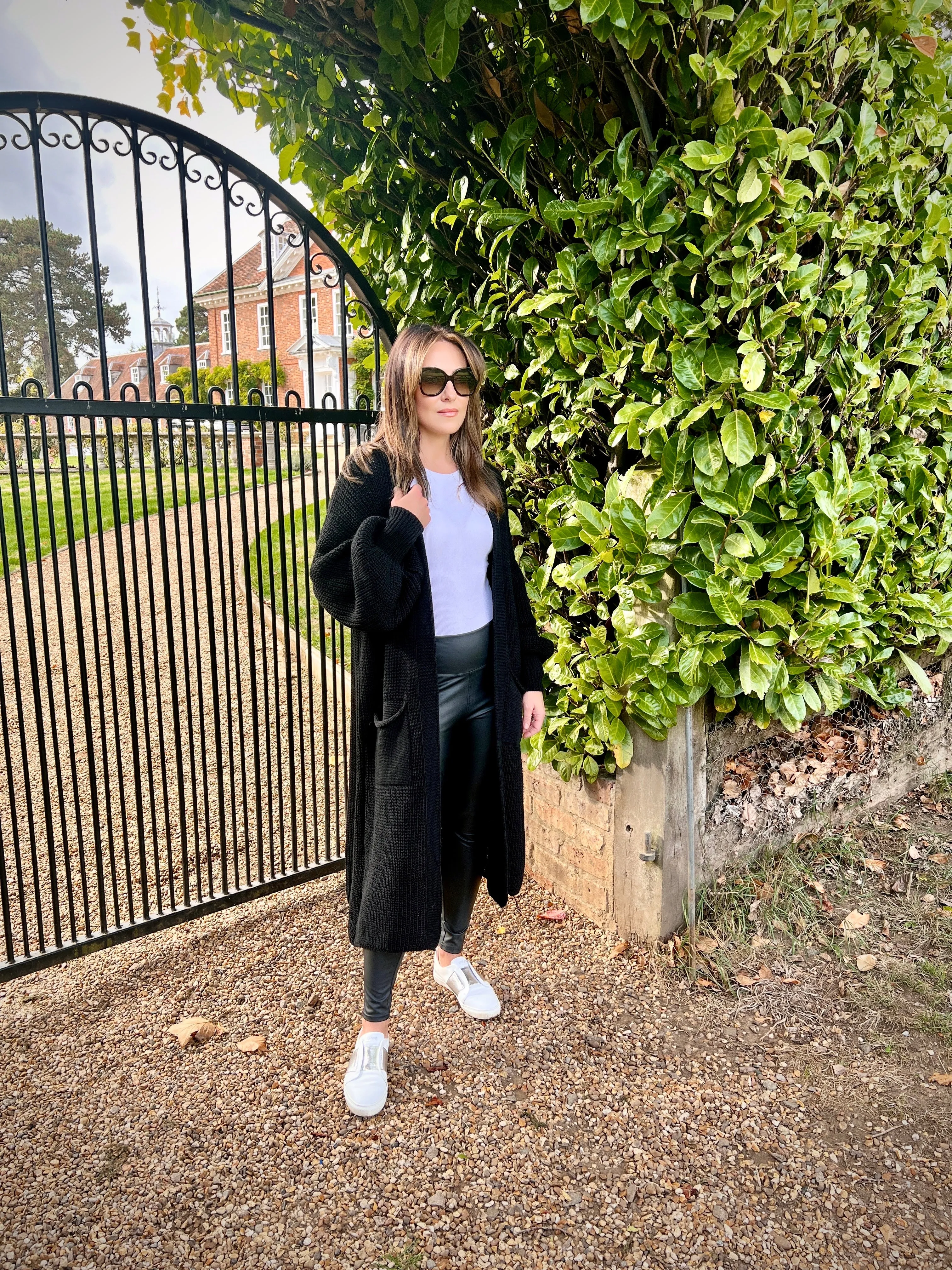 BLACK LONG KNIT CARDIGAN