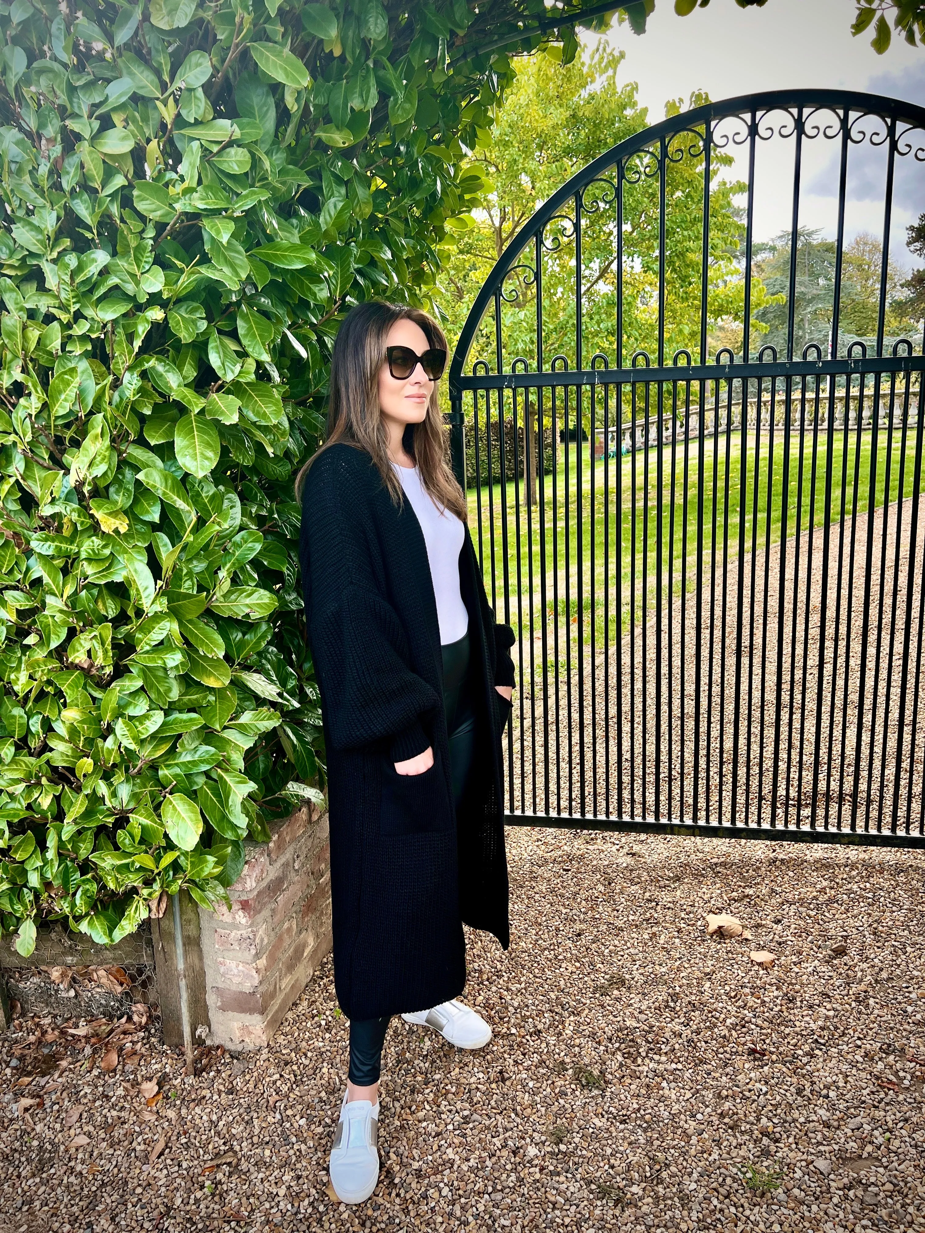 BLACK LONG KNIT CARDIGAN