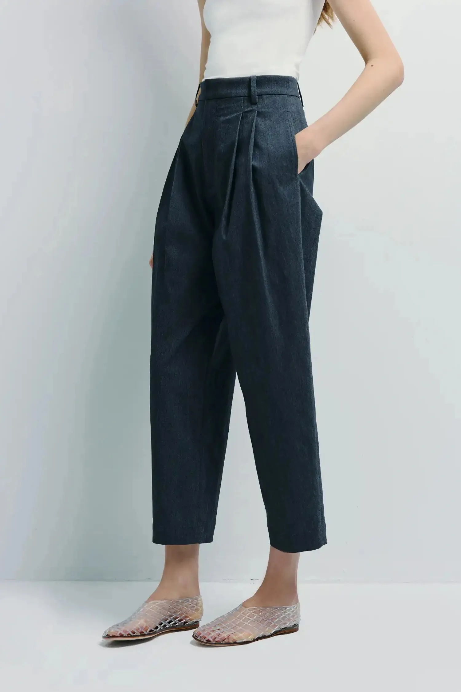 Campagne Pleated Tapered Pant