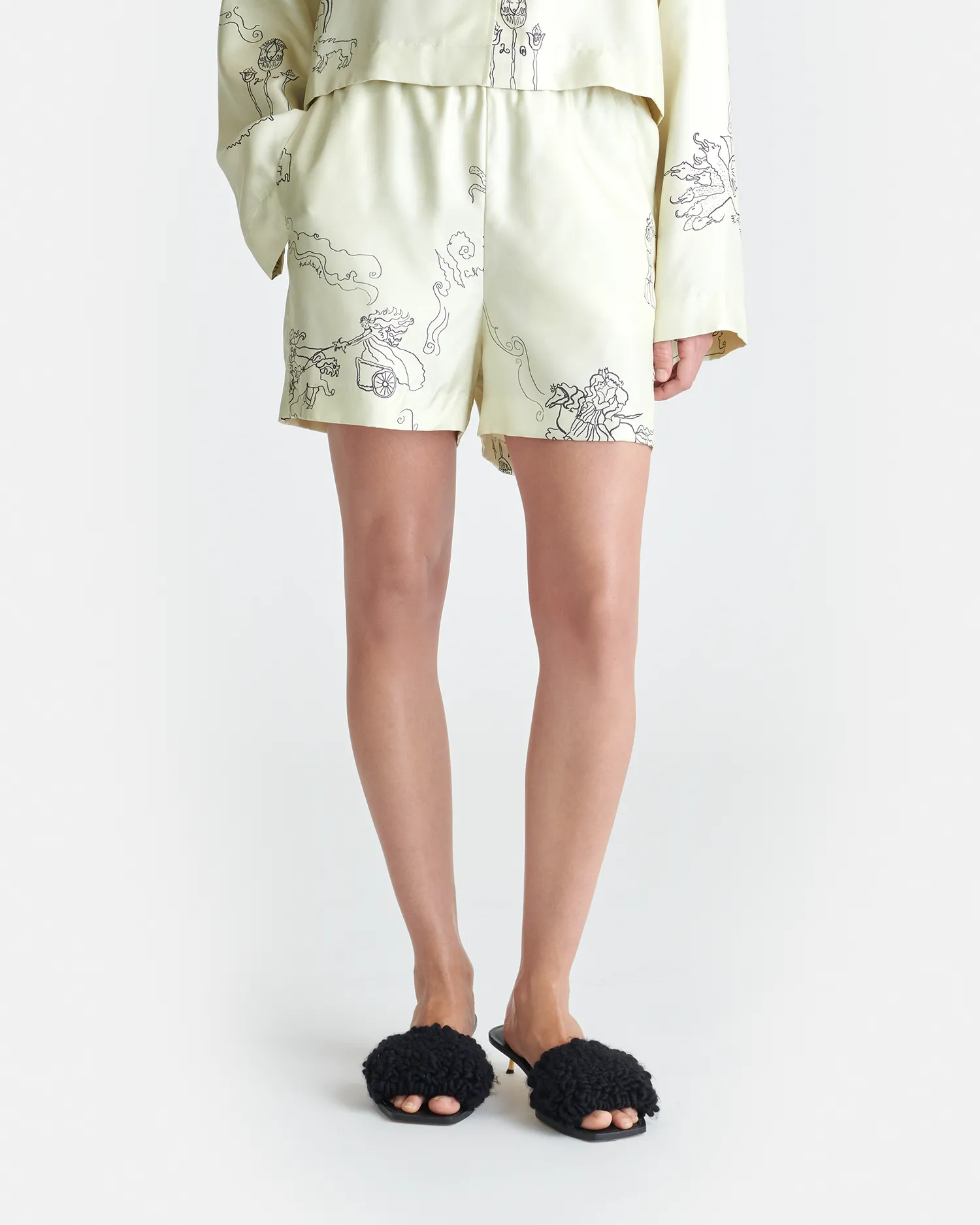 Dylla - Printed Tailored Silk Twill Shorts - Folktale