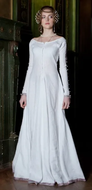 Lady Rowena Chemise