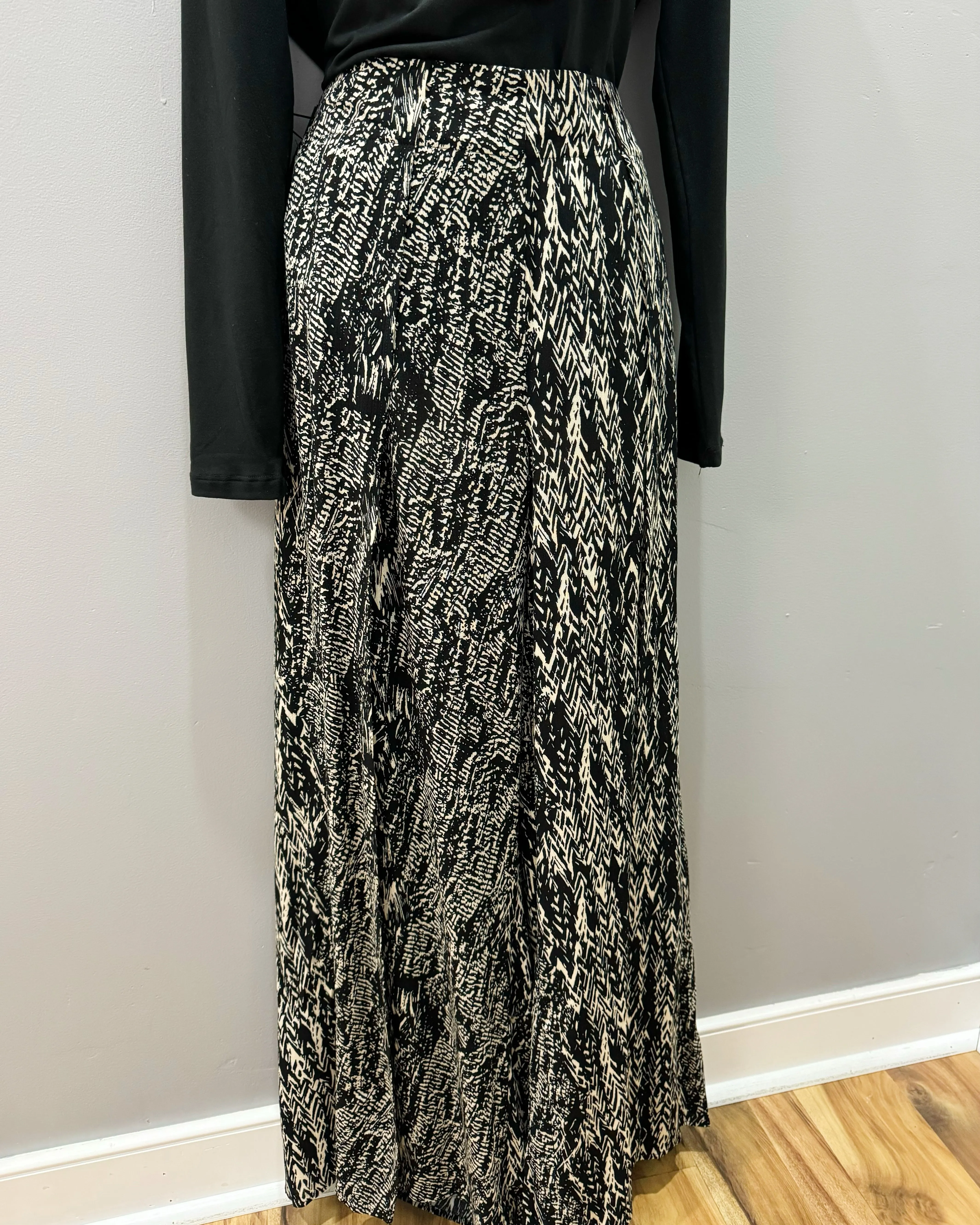 Nico CURVY Wide Leg Pants in Black FINAL SALE