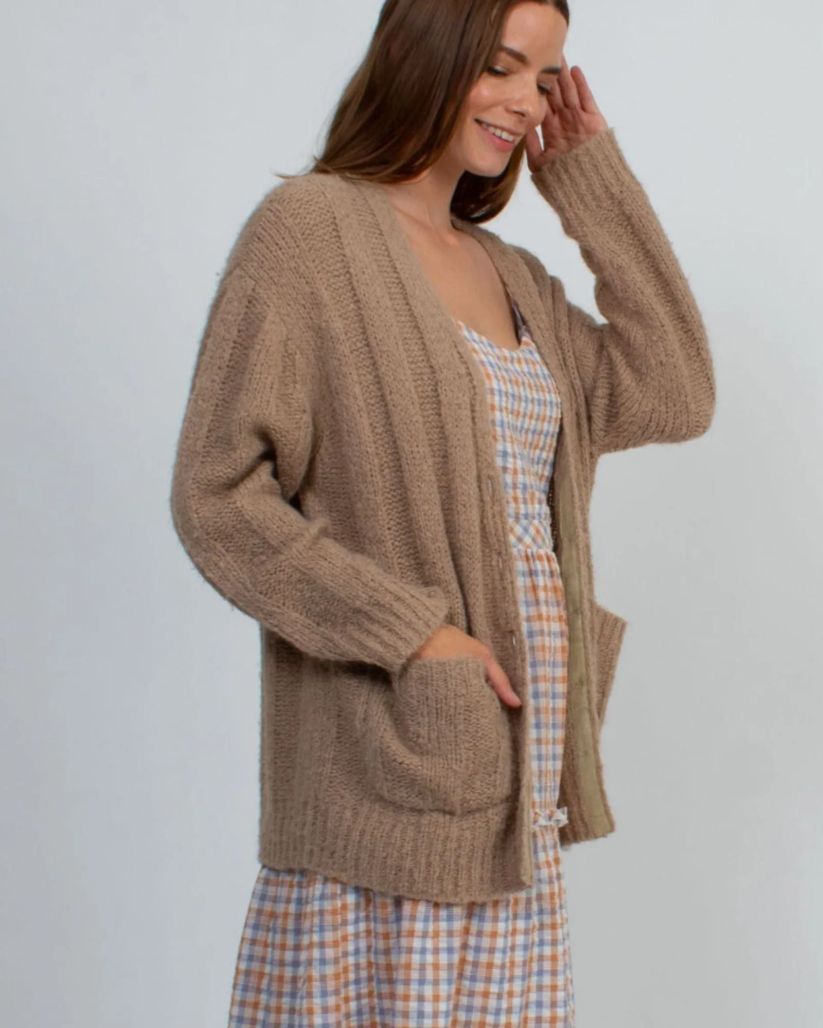 "Relaxed Boyfriend" Knit Cardigan