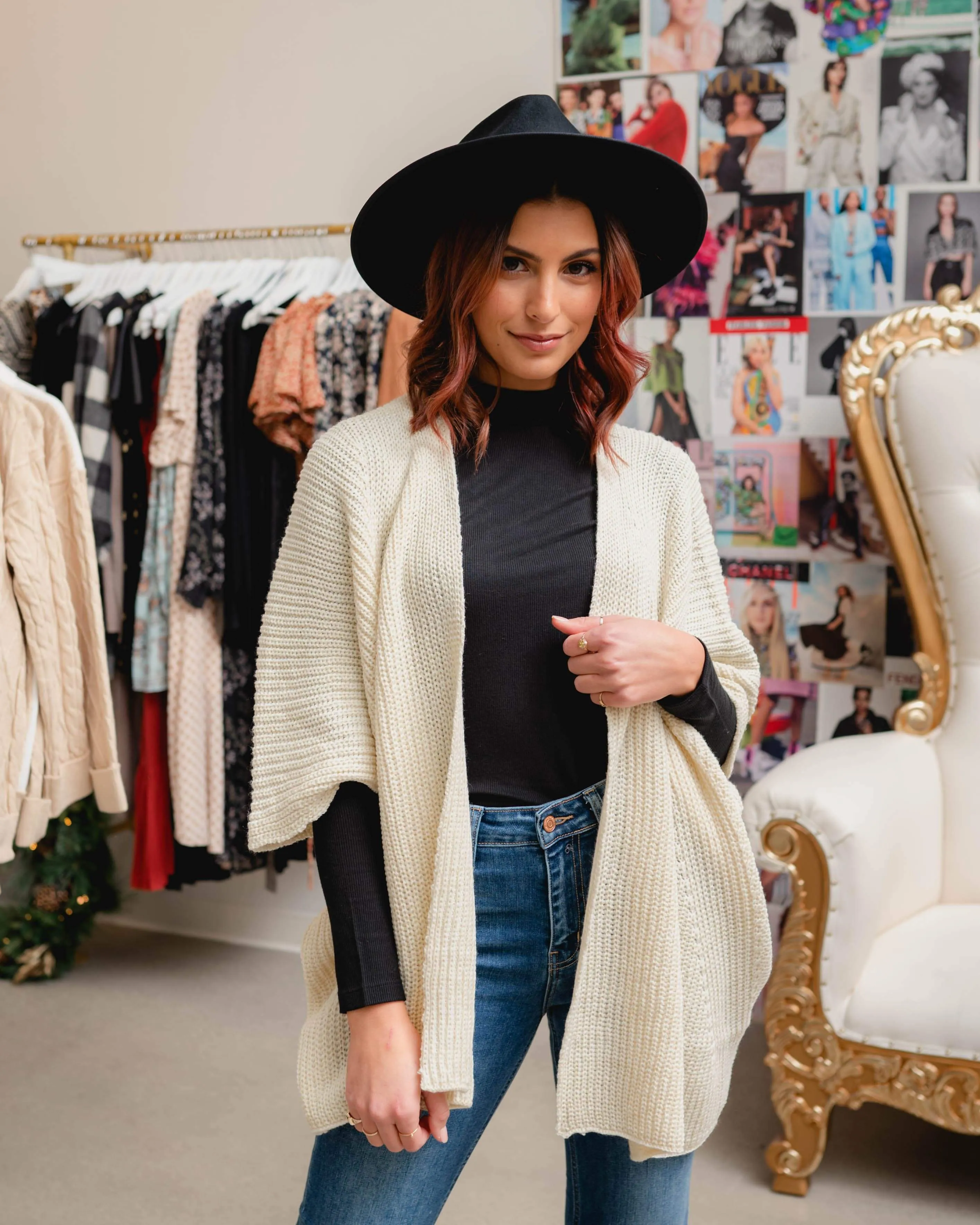SWEATER W/METALLIC-CREAM